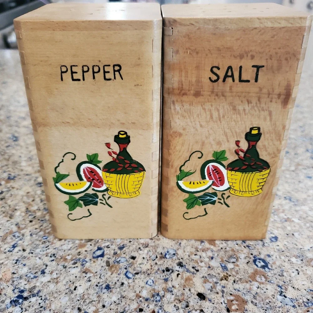 VTG Mid Century Large Wood Block Hand Painted‎ Salt Pepper Shakers Set Japan 5x3
